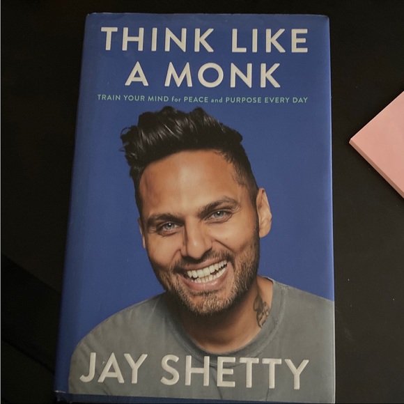 Think like a monk book - Picture 1 of 2